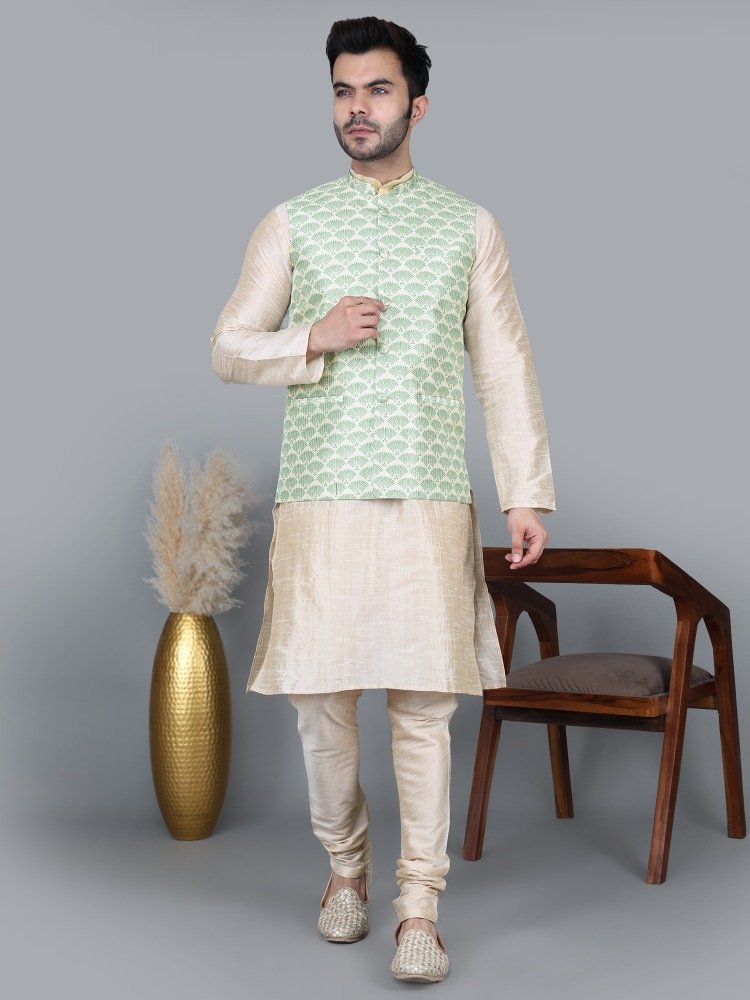 Men’s Double Tone Kurta Churidar with Green feather printed Waistcoat
